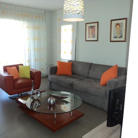 Violeta Apartments Lefkáda エクステリア 写真