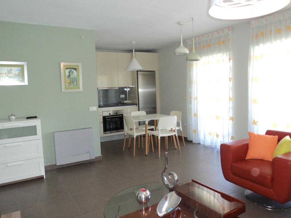 Violeta Apartments Lefkáda エクステリア 写真