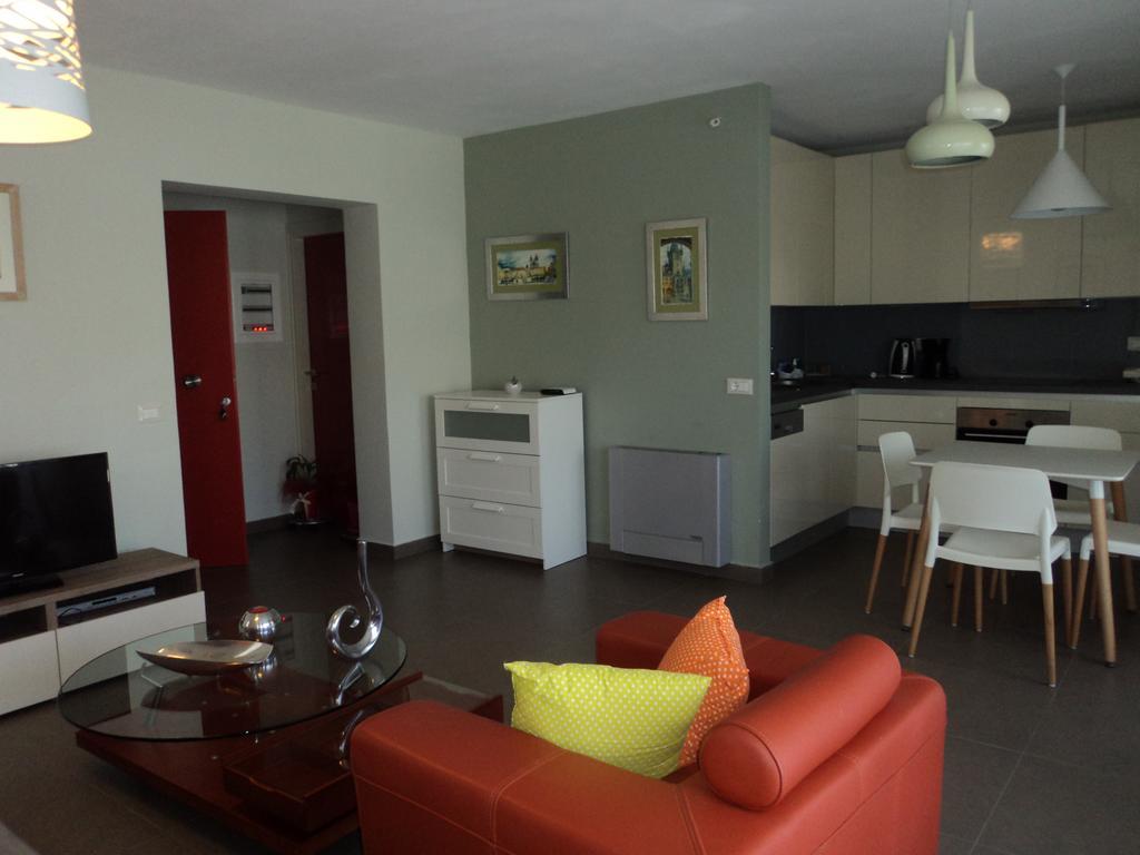 Violeta Apartments Lefkáda エクステリア 写真