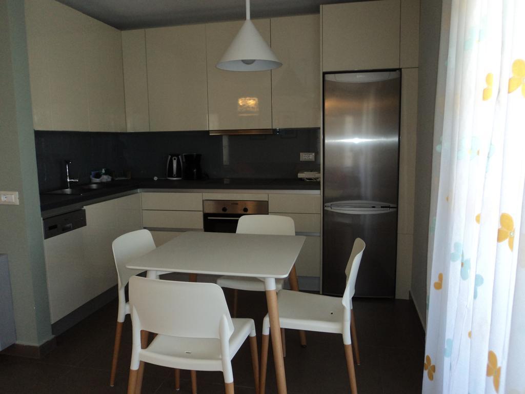 Violeta Apartments Lefkáda エクステリア 写真